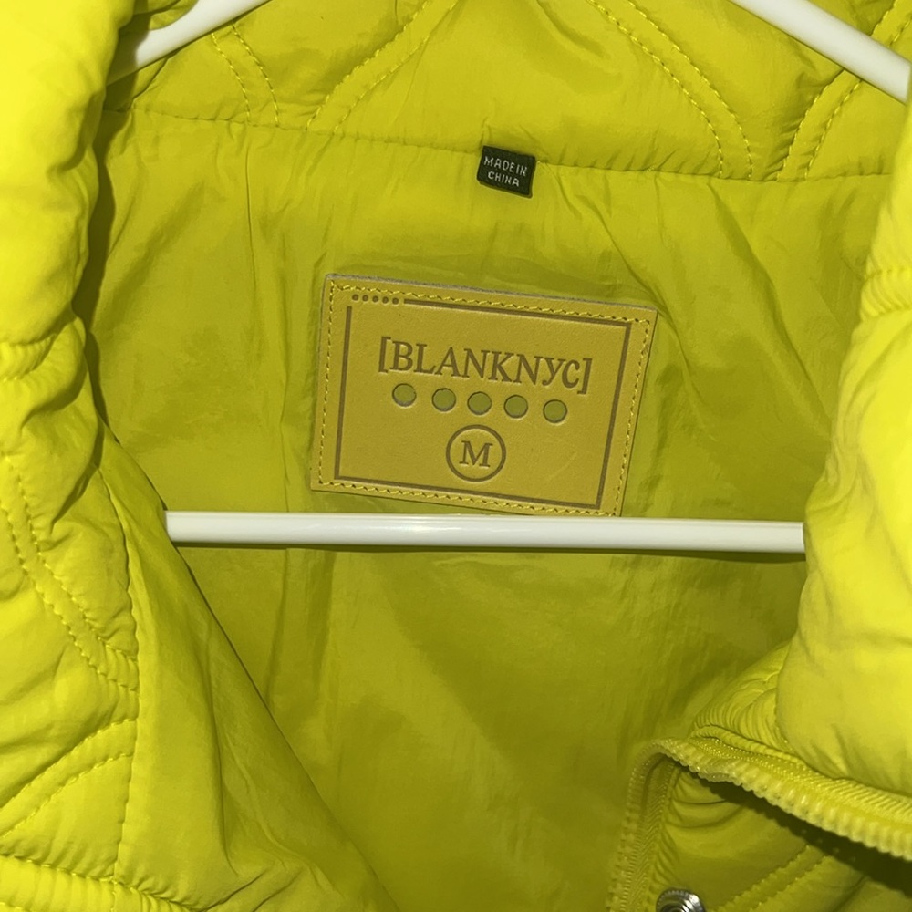 Blank NYC neon puffy coat - Picture 2 of 4